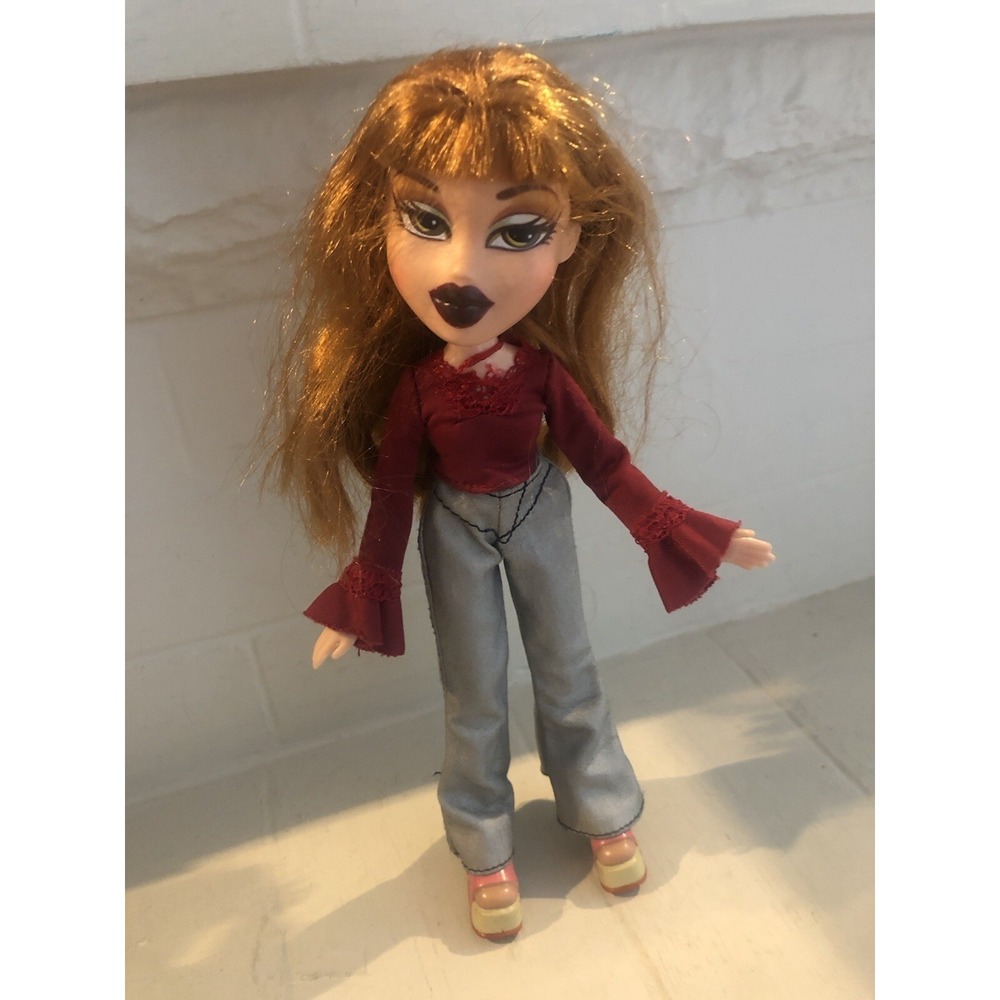 Vintage Bratz MGA 2001 "Meygan" Doll Red Hair Red Shirt & Jeans